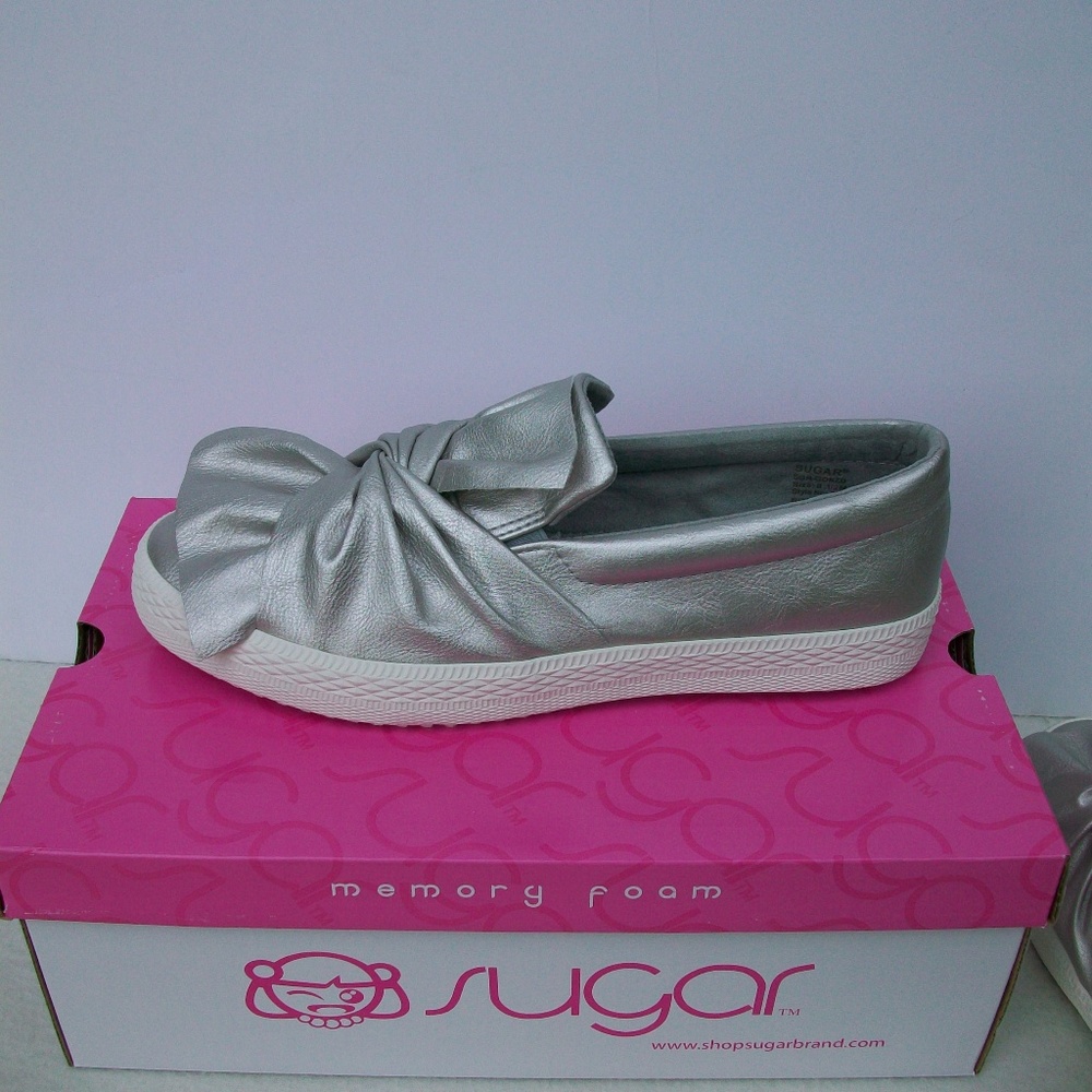 Sugar Gonzo Sz 8.5 M Silver Sneakers Slip On New